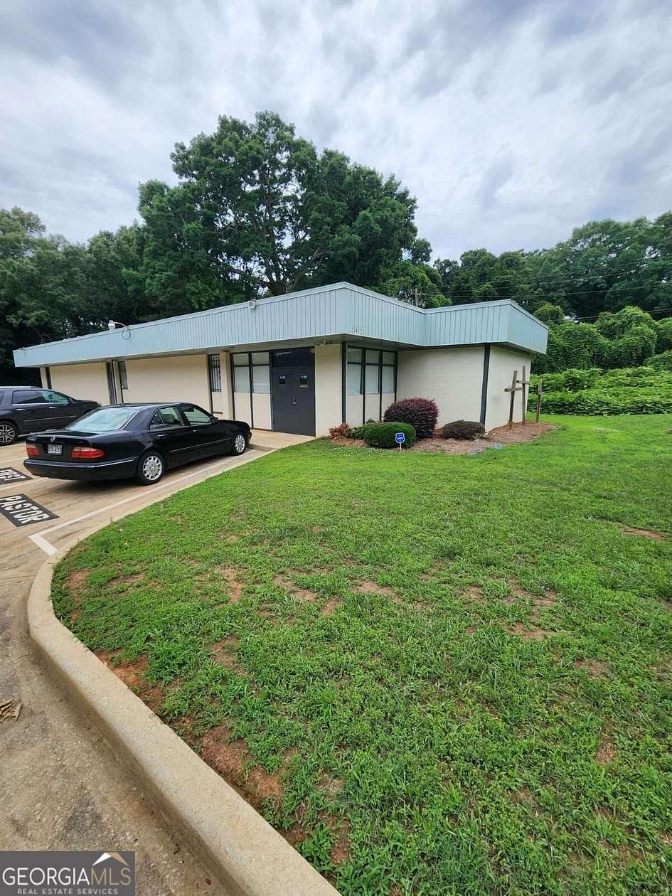 1.89 Acres of Improved Mixed-Use Land for Sale in Decatur, Georgia