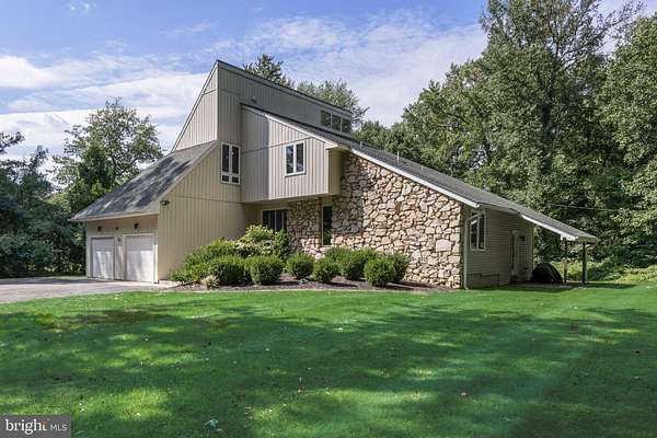 1.5 Acres of Land with Home for Sale in Burlington, New Jersey