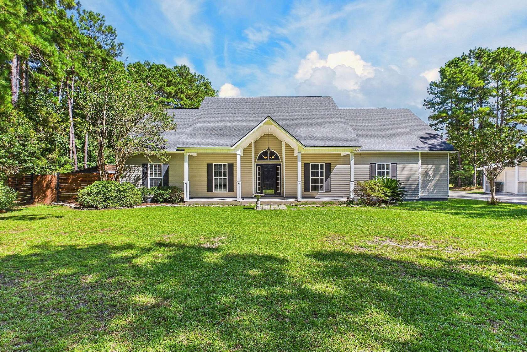 8.56 Acres of Improved Mixed-Use Land for Sale in Moncks Corner, South Carolina