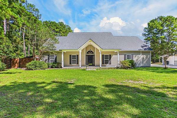 8.56 Acres of Improved Mixed-Use Land for Sale in Moncks Corner, South Carolina