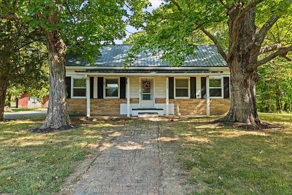 2.35 Acres of Land with Home for Sale in Madisonville, Kentucky
