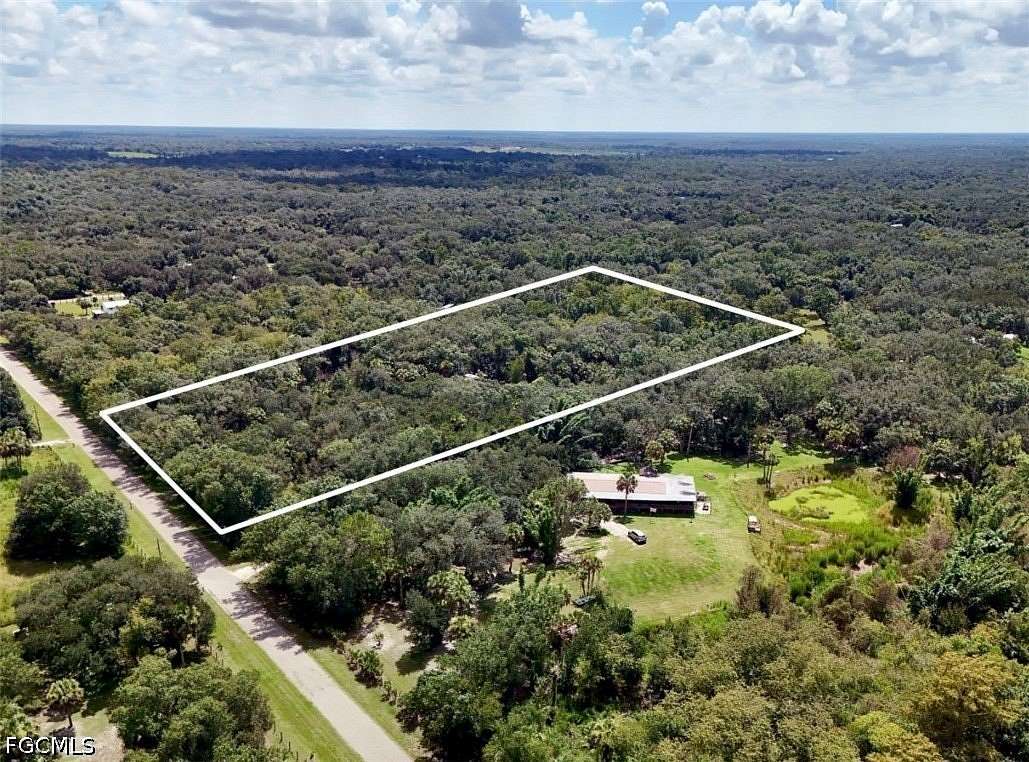 4.66 Acres of Residential Land for Sale in Arcadia, Florida