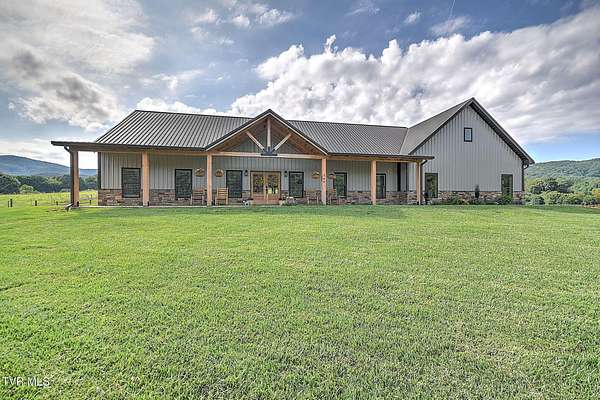 15 Acres of Land with Home for Sale in Bristol, Tennessee