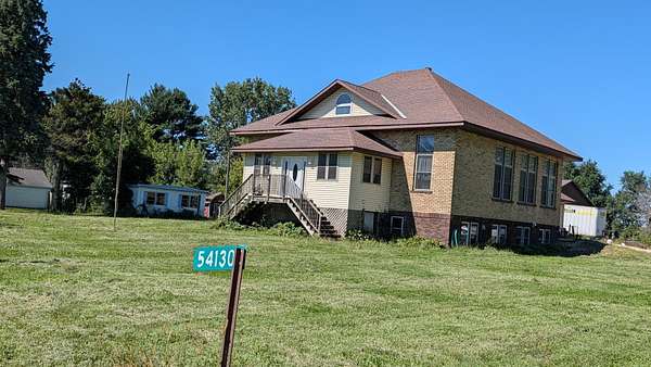 2.1 Acres of Land with Home for Sale in Lansing, Minnesota
