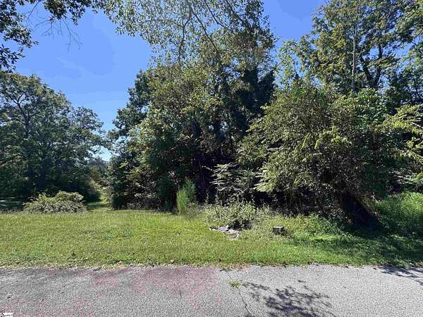 0.5 Acres of Land for Sale in Drayton, South Carolina