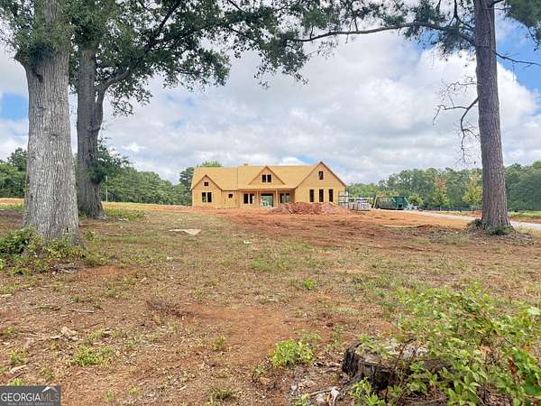 3.12 Acres of Land with Home for Sale in Williamson, Georgia