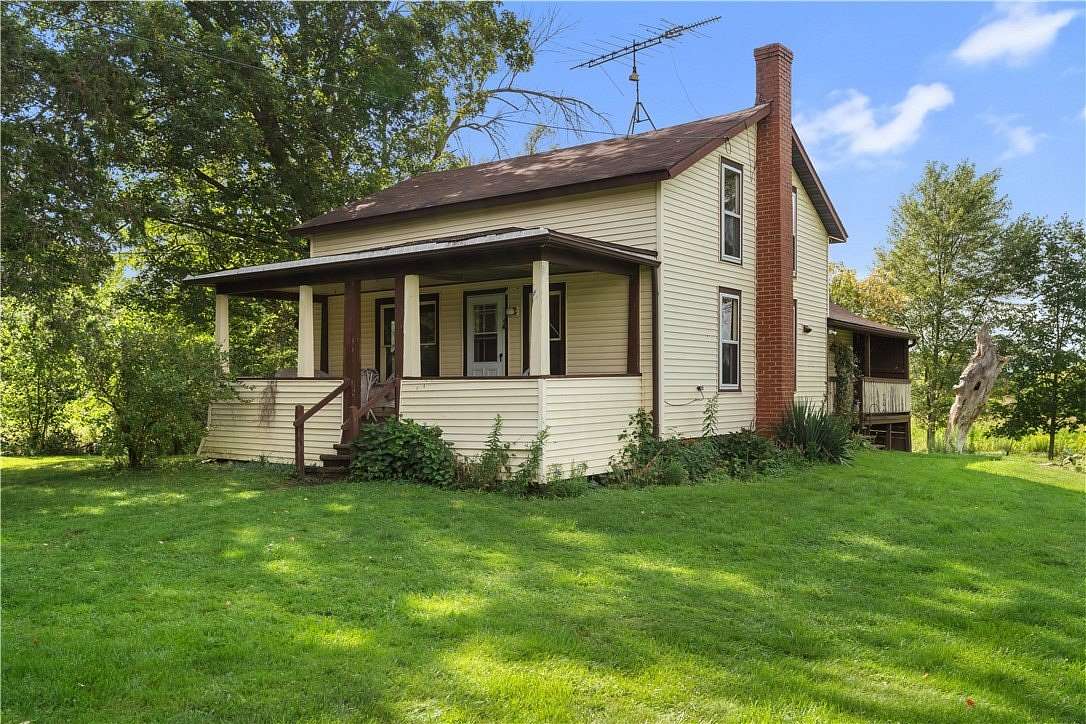 25.4 Acres of Agricultural Land with Home for Sale in Mount Morris, New York