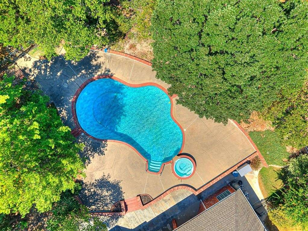 1.54 Acres of Land with Home for Sale in Oklahoma City, Oklahoma