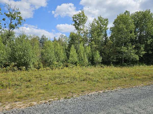 9.44 Acres of Land for Sale in Merrillsville, New York