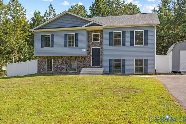 2.15 Acres of Land with Home for Sale in Beaverdam, Virginia