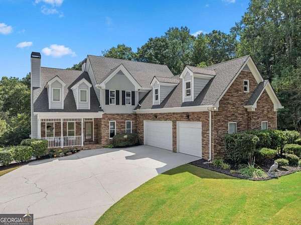 4.1 Acres of Land with Home for Sale in Lawrenceville, Georgia