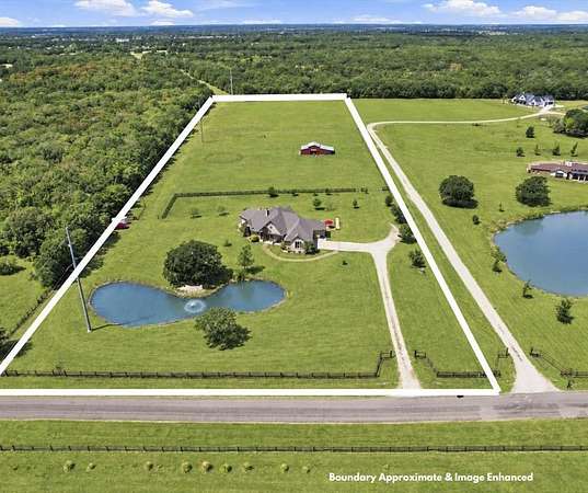 10 Acres of Land with Home for Sale in Quinlan, Texas