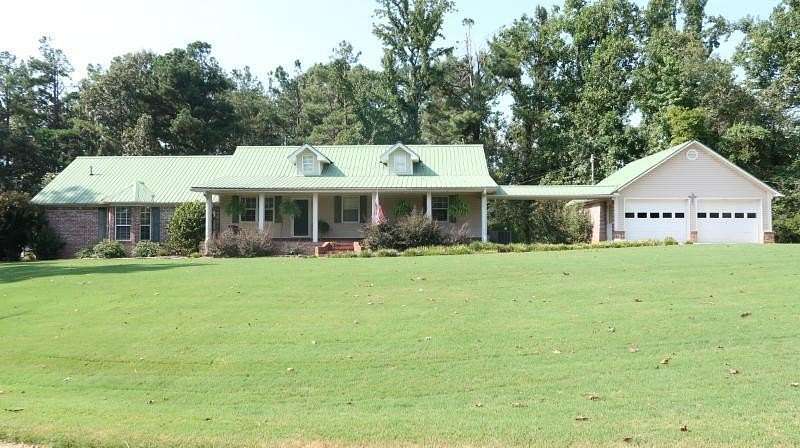 4.42 Acres of Land with Home for Sale in Blue Mountain, Mississippi