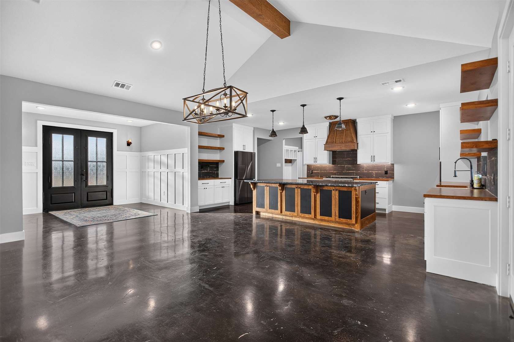 1.86 Acres of Land with Home for Sale in Poetry, Texas