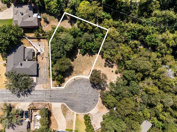 0.41 Acres of Residential Land for Sale in Waco, Texas