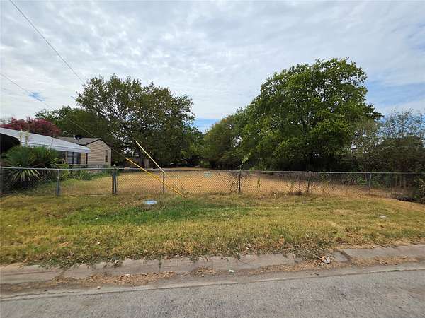 0.3 Acres of Residential Land for Sale in Dallas, Texas