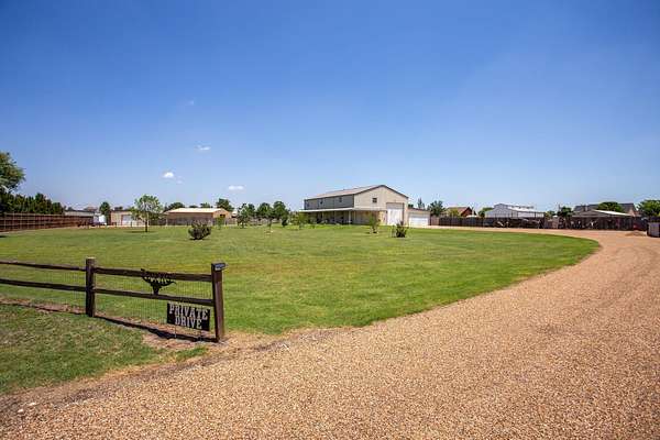 1.67 Acres of Land with Home for Sale in Amarillo, Texas