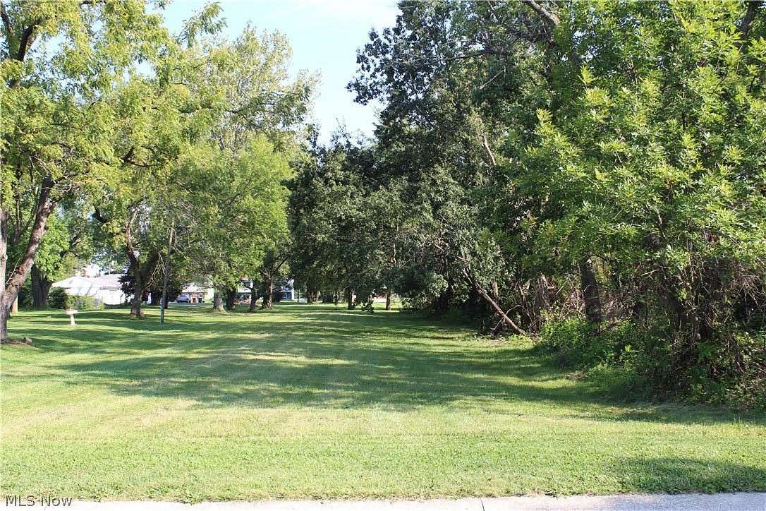0.34 Acres of Residential Land for Sale in Urbancrest, Ohio