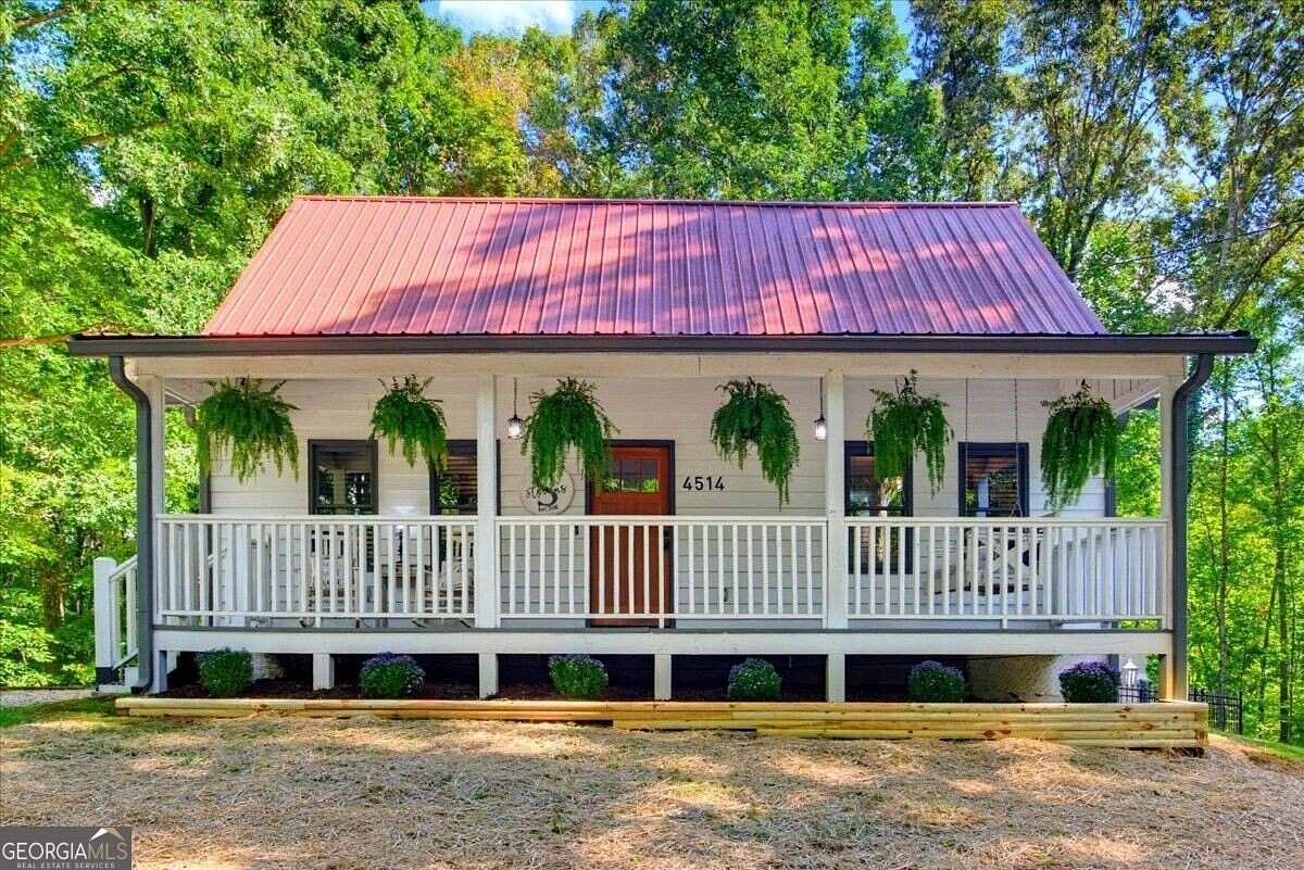 2.14 Acres of Land with Home for Sale in Dallas, Georgia