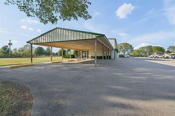 4.45 Acres of Improved Commercial Land for Sale in Inola, Oklahoma