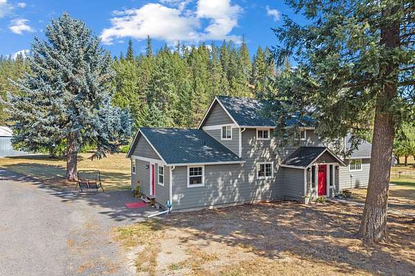 31.3 Acres of Agricultural Land with Home for Sale in Chewelah, Washington