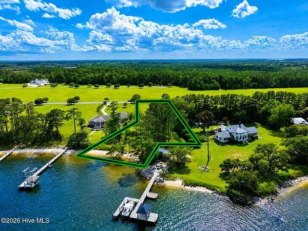 1.45 Acres of Residential Land for Sale in Havelock, North Carolina