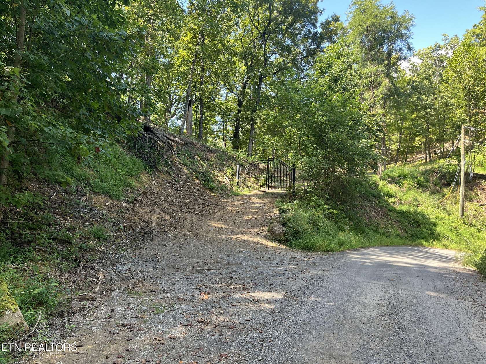 20 Acres of Recreational & Residential Land for Sale in Sevierville, Tennessee