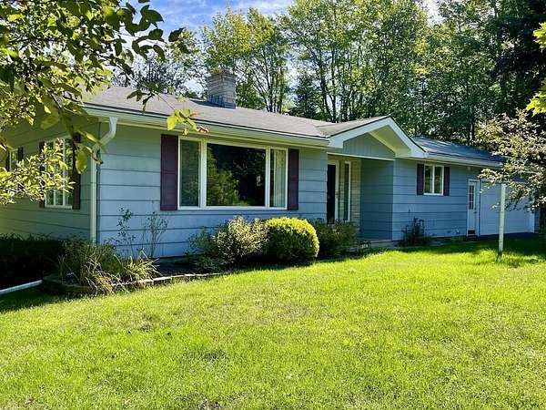 2.3 Acres of Land with Home for Sale in Sturgeon Bay, Wisconsin