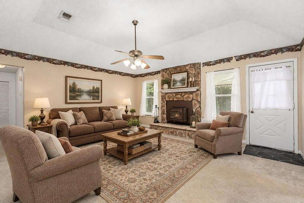 2.4 Acres of Land with Home for Sale in Huntington, Texas