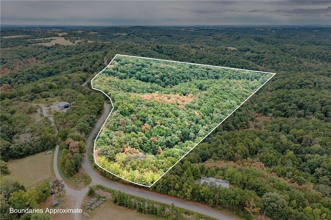 14.5 Acres of Land for Sale in Eureka Springs, Arkansas