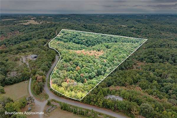 14.5 Acres of Land for Sale in Eureka Springs, Arkansas