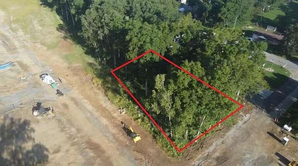 0.39 Acres of Residential Land for Sale in Bellefontaine, Ohio