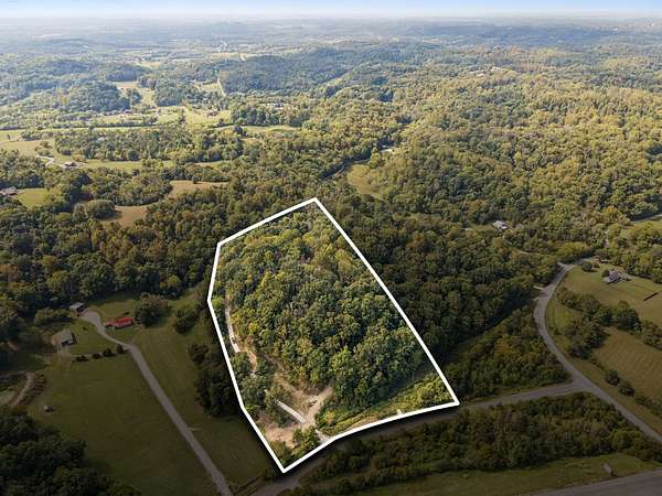 8.16 Acres of Residential Land for Sale in Thompson's Station, Tennessee