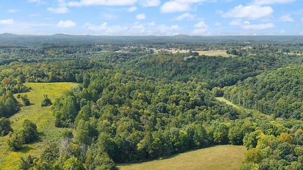 16.9 Acres of Recreational Land for Sale in Middleburg, Kentucky