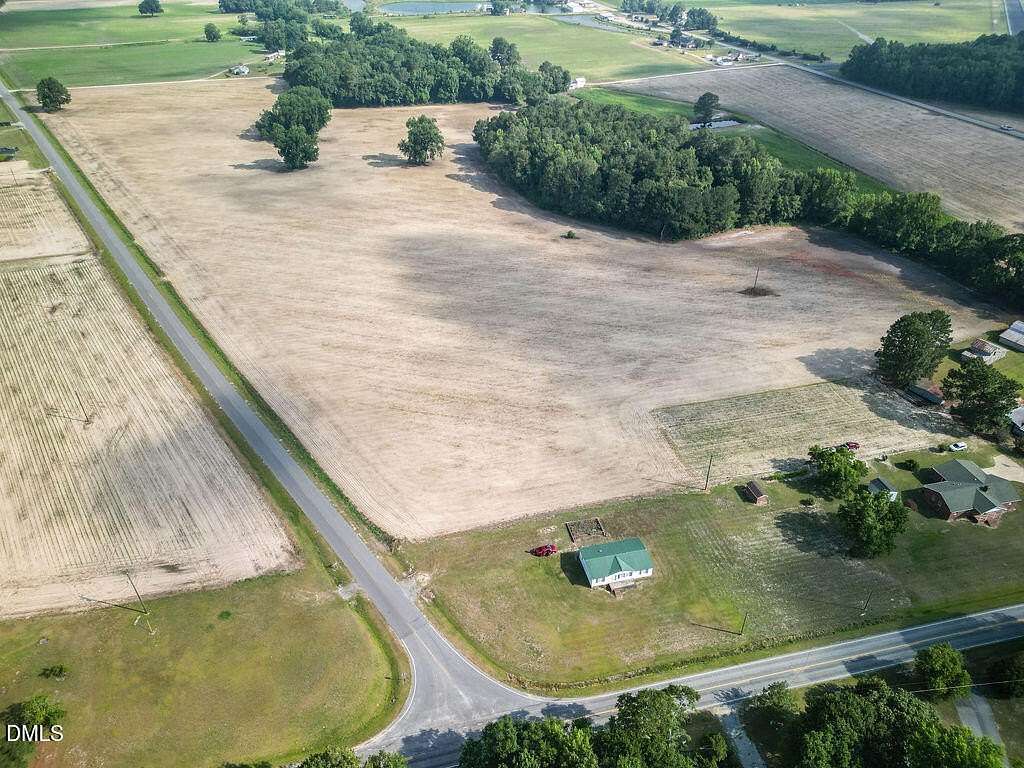 13.5 Acres of Recreational & Residential Land for Sale in Dunn, North Carolina