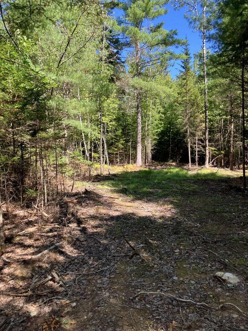 4.25 Acres of Residential Land for Sale in Lincolnville, Maine
