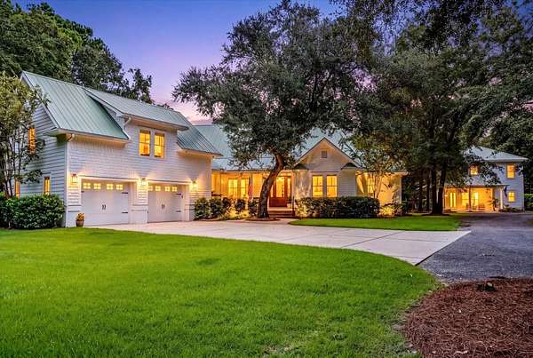 3.12 Acres of Land with Home for Sale in Awendaw, South Carolina