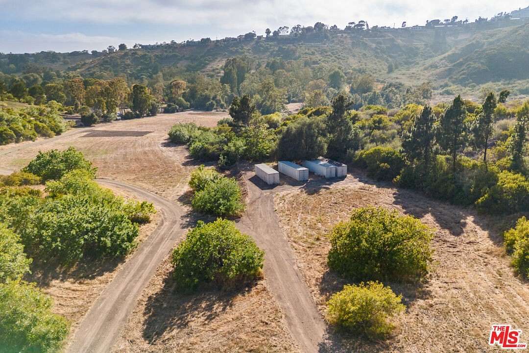 12 Acres of Land for Sale in Malibu, California