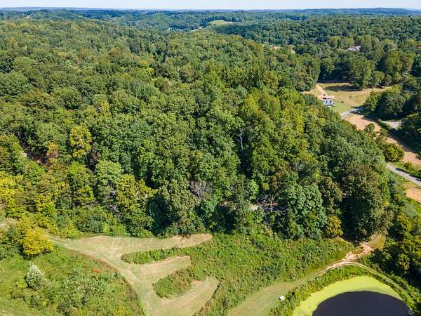 13.4 Acres of Land for Sale in Lynnville, Tennessee