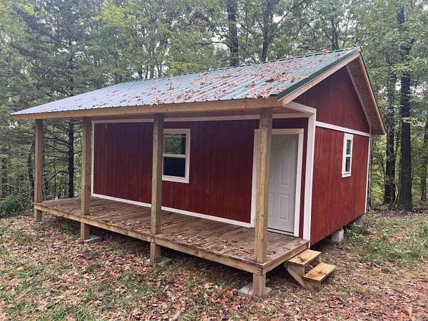 10.2 Acres of Recreational Land with Home for Sale in Marshall, Arkansas