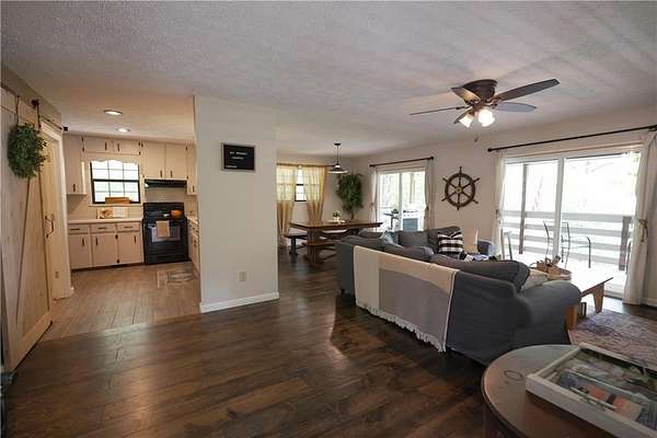 1.6 Acres of Land with Home for Sale in Sparta, Georgia