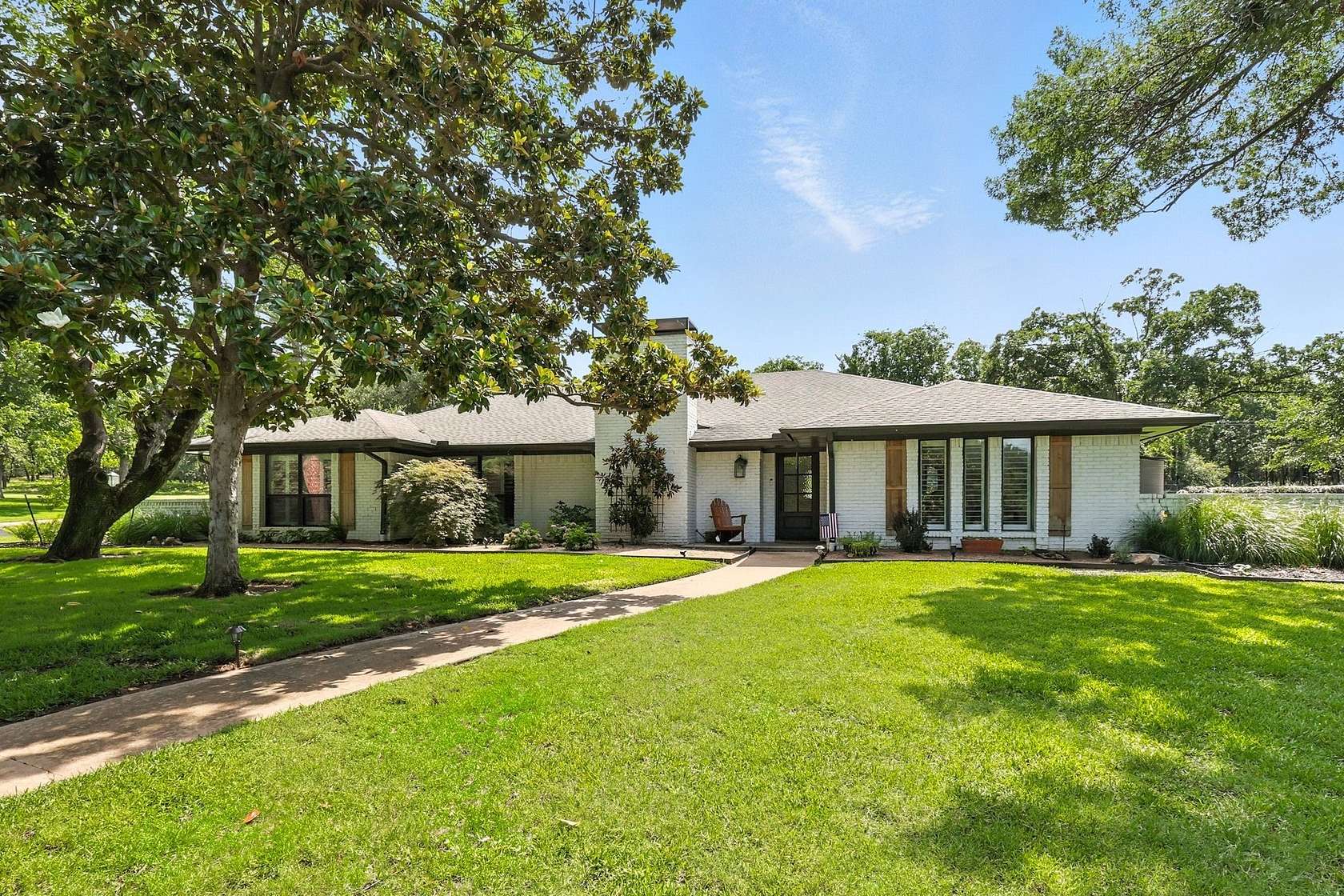 1.68 Acres of Land with Home for Lease in Denton, Texas