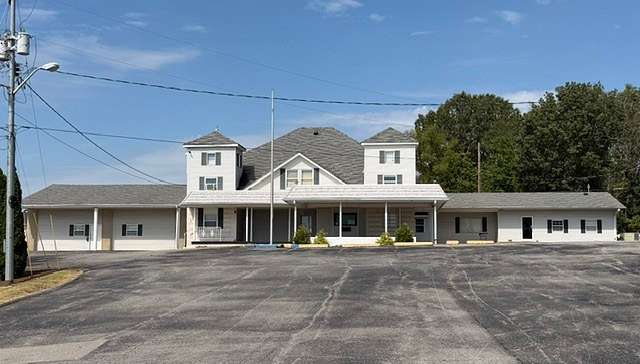 2 Acres of Improved Commercial Land for Sale in White House, Tennessee