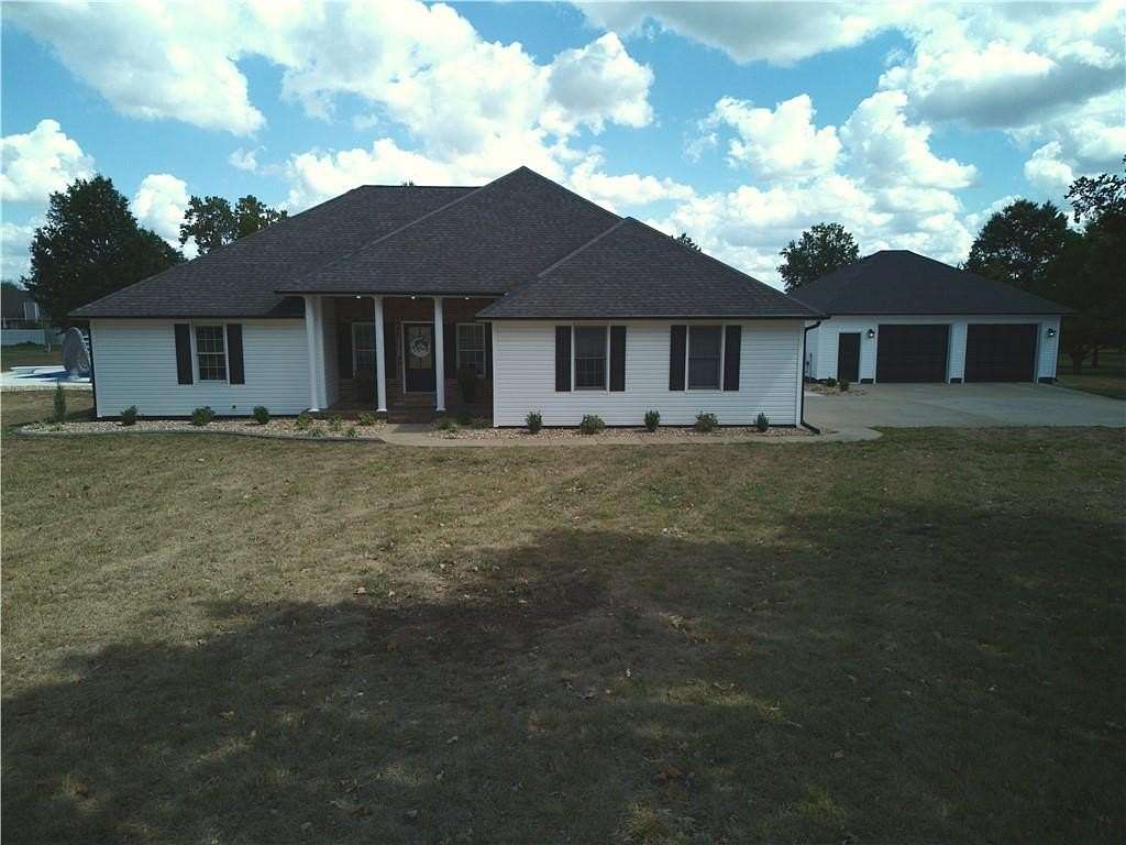 1.7 Acres of Land with Home for Sale in Nevada, Missouri