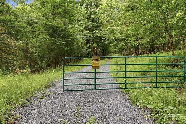 61 Acres of Recreational Land for Sale in New Albany, Pennsylvania