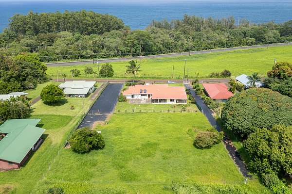 0.25 Acres of Residential Land for Sale in Hakalau, Hawaii
