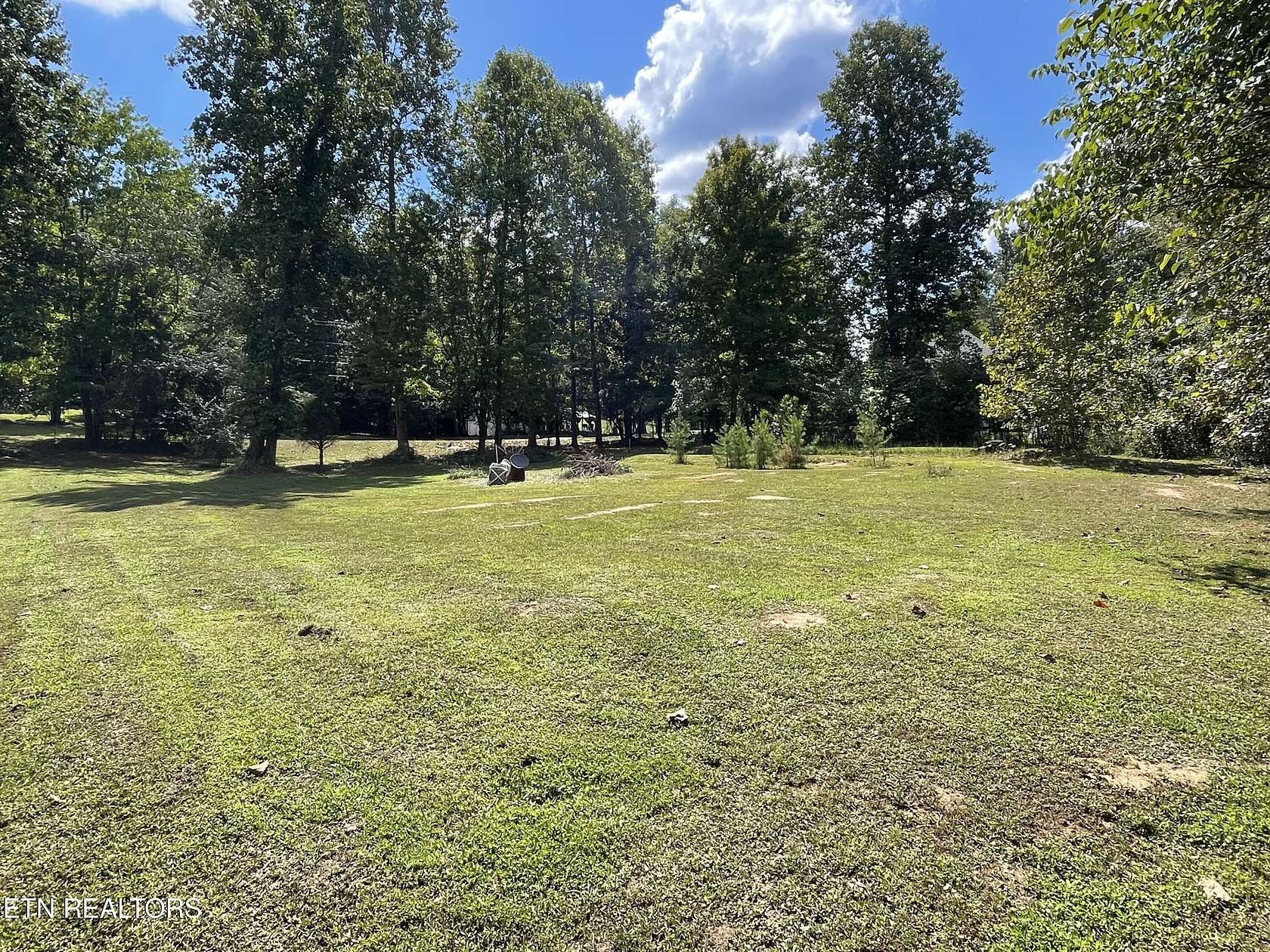 0.52 Acres of Residential Land for Sale in Madisonville, Tennessee