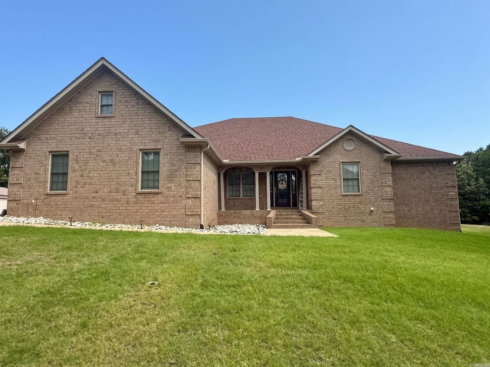 14.4 Acres of Land with Home for Sale in Paragould, Arkansas