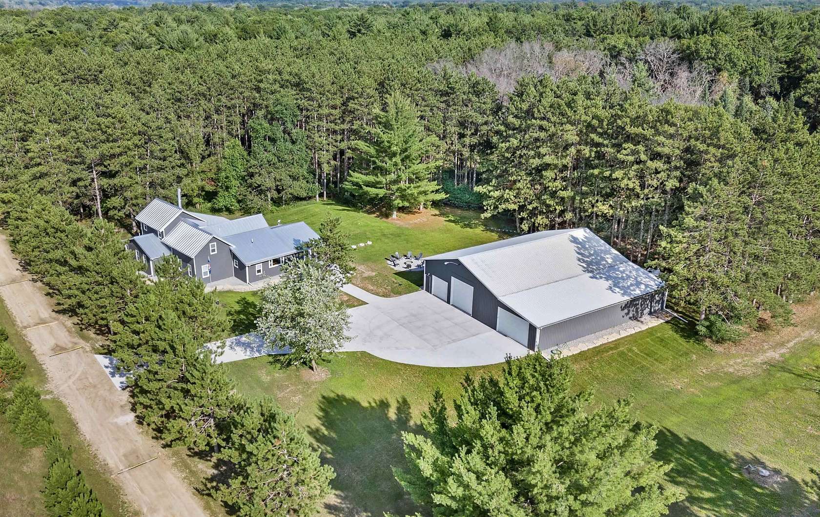 320 Acres of Recreational Land with Home for Sale in Princeton, Wisconsin