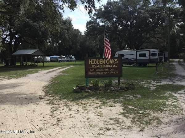 2.78 Acres of Improved Residential Land for Sale in Mayo, Florida